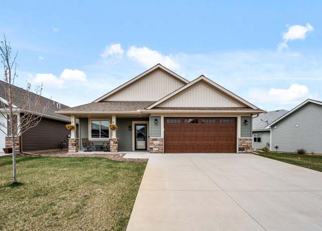 Property at 31686 Newport Curv, Lindstrom, MN 55045, 3 beds, 2 baths