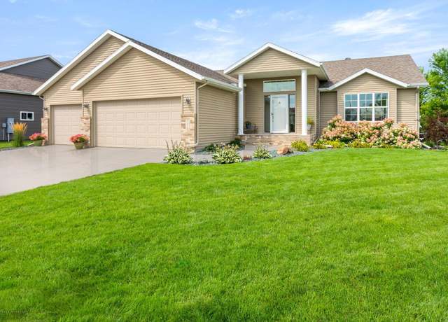 Property at 3830 3rd St E, West Fargo, ND 58078, 5 beds, 3 baths