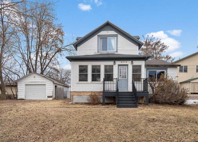 Property at 12710 Newell Ave, Lindstrom, MN 55045, 3 beds, 1 bath