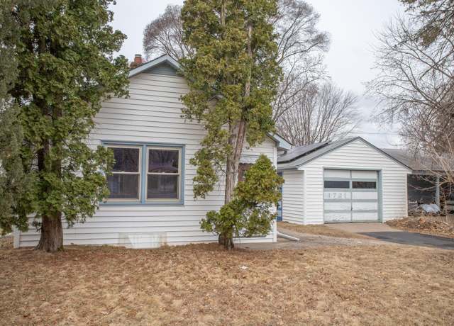 Property at 1721 Gurney St N, Maplewood, MN 55117, 2 beds, 2 baths