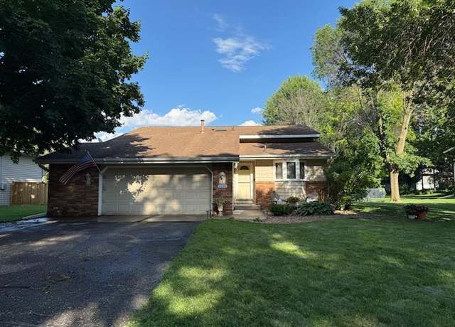 Property at 5130 Cottonwood Ln N, Plymouth, MN 55442, 4 beds, 2 baths