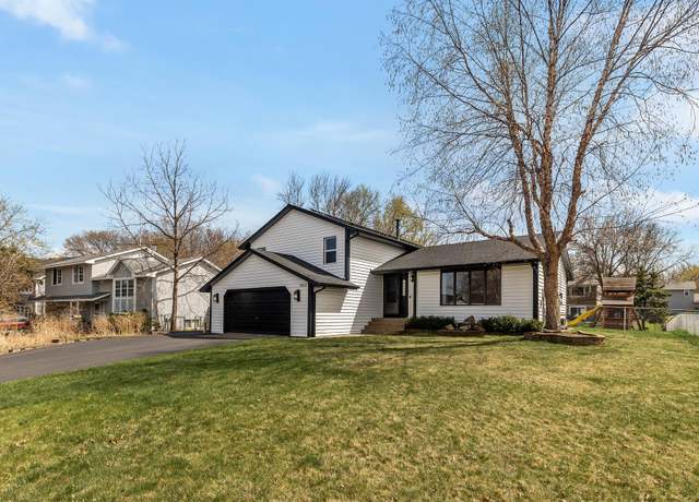 Property at 7637 23rd St N, Oakdale, MN 55128, 4 beds, 3 baths