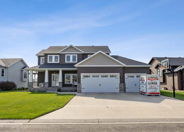 Property at 508 13th St NE, Dilworth, MN 56529, 5 beds, 4 baths