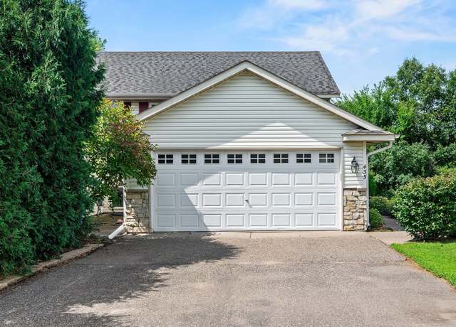 Property at 435 Garfield St, Dresser, WI 54009, 2 beds, 2 baths