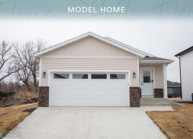 Property at 1136 55th Ave W, West Fargo, ND 58078, 4 beds, 3 baths