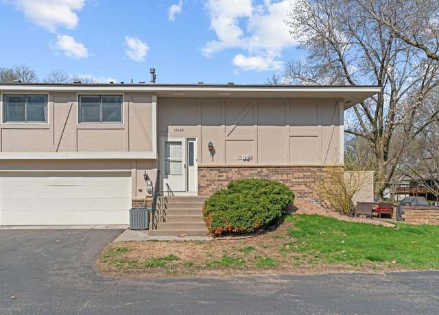 Property at 13609 74th Pl N, Maple Grove, MN 55311, 2 beds, 2 baths
