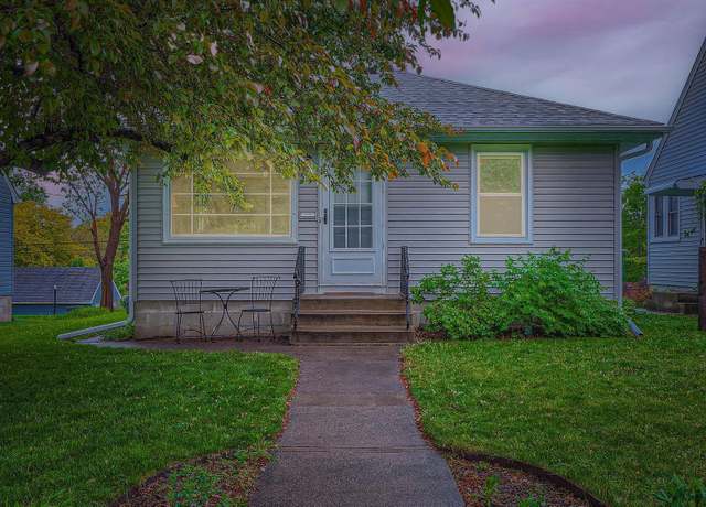 Property at 576 36 1/2 Ave NE, Minneapolis, MN 55418, 2 beds, 1 bath
