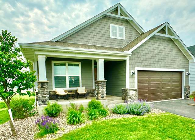 Property at 10971 38th Ct N, Lake Elmo, MN 55042, 4 beds, 3 baths