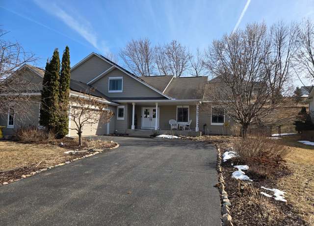 Property at 14001 Zinran Ave, Savage, MN 55378, 4 beds, 4 baths