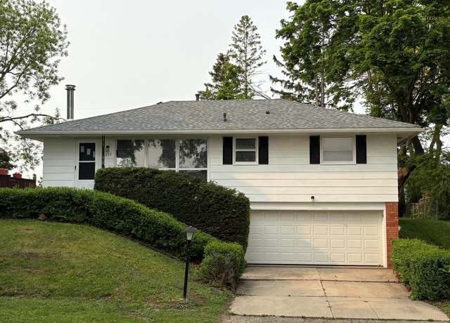 Property at 2220 23rd St NW, Rochester, MN 55901, 3 beds, 2 baths