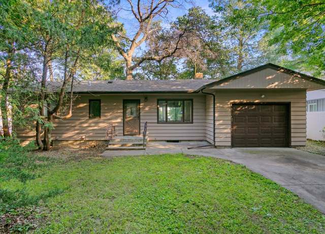 Property at 18621 Simonet Dr NW, Elk River, MN 55330, 2 beds, 2 baths