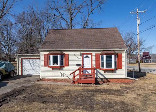Property at 327 Burr Oak Ave NE, Chatfield, MN 55923, 3 beds, 2 baths