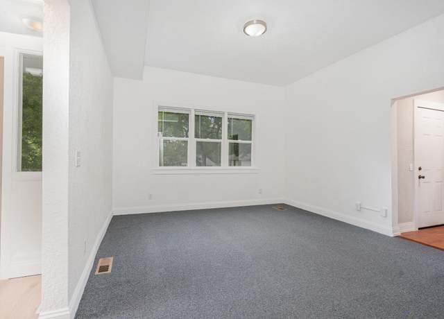 Property at 1053 Lawson Ave E, Saint Paul, MN 55106, 5 beds, 2 baths