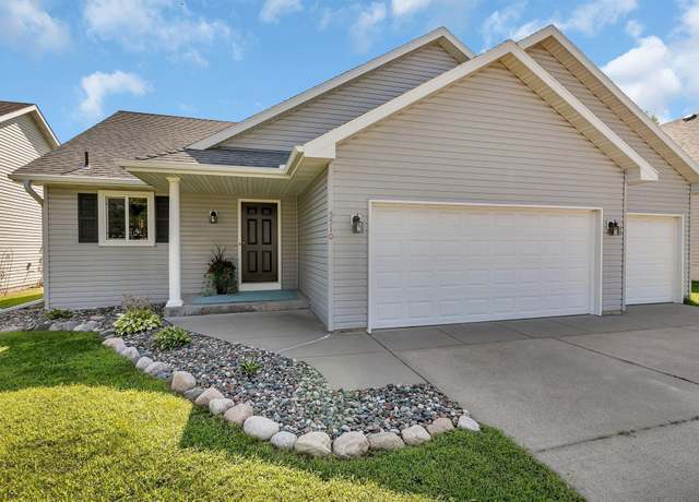 Property at 5510 Knollwood Dr, Saint Cloud, MN 56303, 3 beds, 3 baths