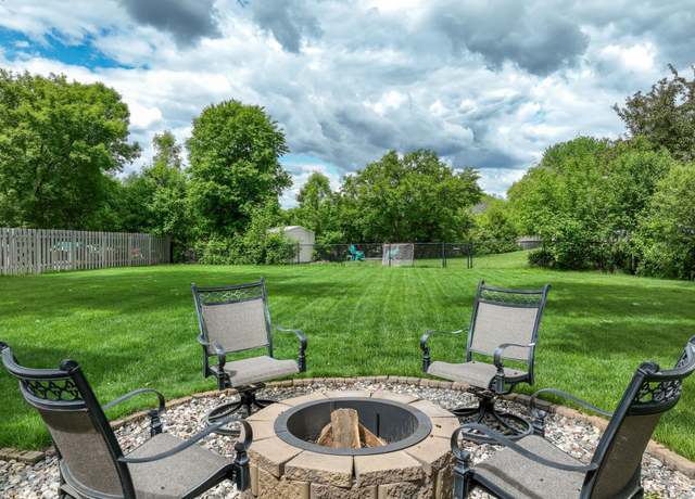 Property at 8821 Jonquil Ln N, Maple Grove, MN 55369, 4 beds, 3 baths