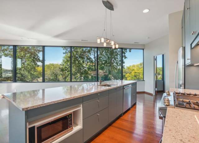 Property at 5601 Smetana Dr #304, Minnetonka, MN 55343, 2 beds, 2 baths