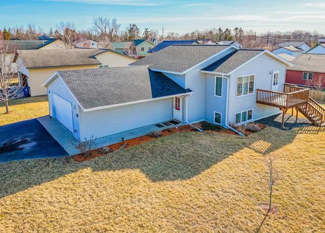 Property at 213 Jacobs Way, Bemidji, MN 56601, 4 beds, 2 baths
