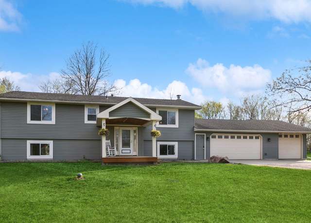 Property at 9531 Fox Valley Dr, Corcoran, MN 55340, 5 beds, 2 baths