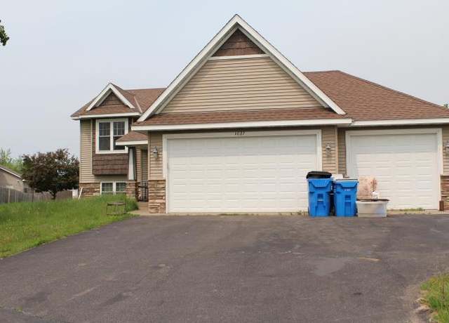 Property at 1027 Taft St S, Cambridge, MN 55008, 3 beds, 2 baths
