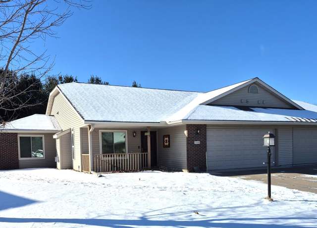 Property at 2526 Hils Ct Unit B, Menomonie, WI 54751, 2 beds, 2 baths