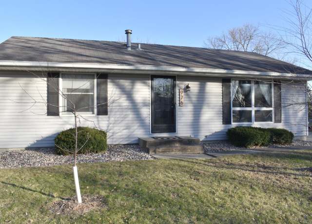 Property at 976 22nd St SE, Rochester, MN 55904, 3 beds, 2 baths