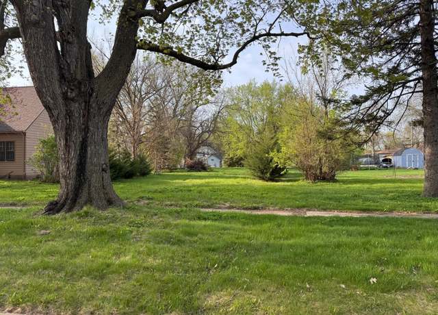 Property at 136 State St, Tracy, MN 56175
