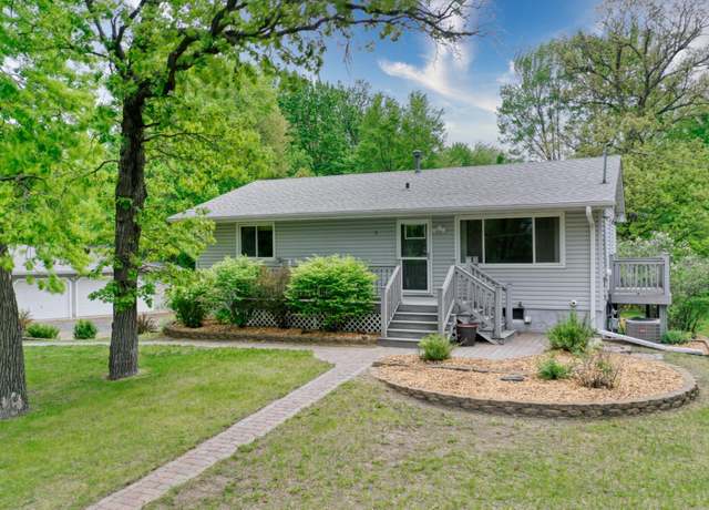 Property at 4320 E Viking Ln, Wyoming, MN 55092, 3 beds, 1 bath