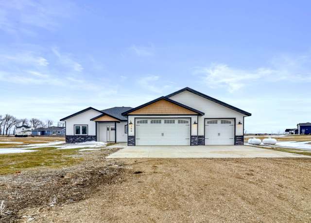 Property at 700 Blaine St N, Colfax, ND 58018, 3 beds, 2 baths