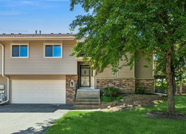 Property at 7297 Pontiac Cir, Chanhassen, MN 55317, 2 beds, 2 baths