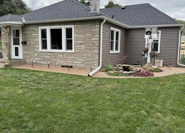 Property at 107 Mill St W, Cannon Falls, MN 55009, 2 beds, 3 baths
