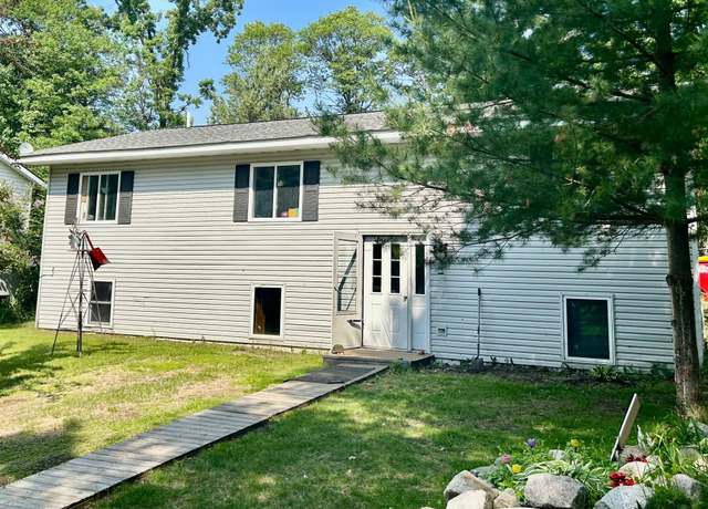 Property at 30400 N Spruce Dr, Breezy Point, MN 56472, 4 beds, 3 baths