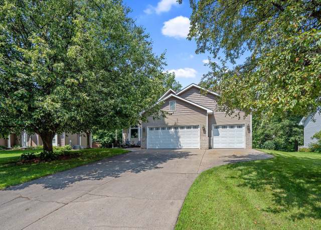 Property at 6617 Red Birch Ct, Lino Lakes, MN 55014, 4 beds, 4 baths
