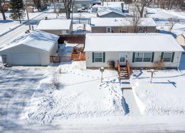 Property at 421 7th Ave NW, Aitkin, MN 56431, 3 beds, 2 baths
