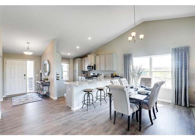 Property at 544 Greywood Blvd SW, Delano, MN 55328, 4 beds, 3 baths