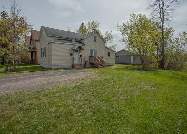 Property at 1217 Catlin Ave, Superior, WI 54880, 2 beds, 1 bath
