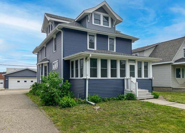 Property at 409 W Adams St, Arlington, MN 55307, 4 beds, 3 baths
