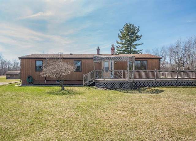 Property at 7601 Tower Ave, Superior Village, WI 54880, 3 beds, 1 bath