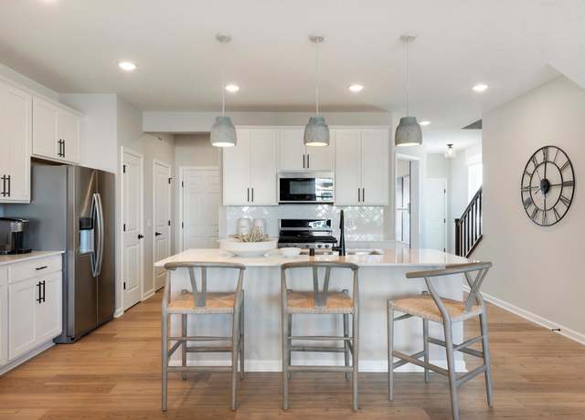 Property at 9280 Larimar Trl, Eden Prairie, MN 55347, 3 beds, 3 baths