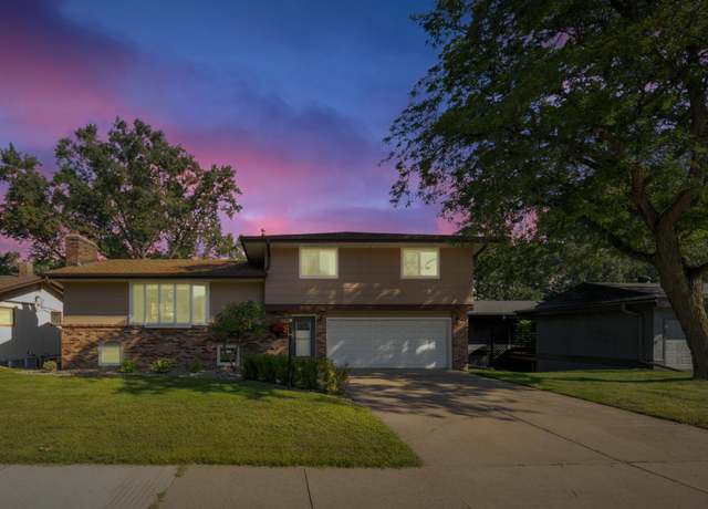 Property at 2179 Upper Afton Rd E, Saint Paul, MN 55119, 3 beds, 2 baths