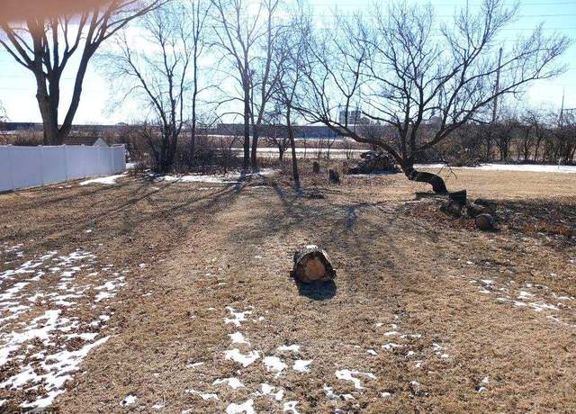 Property at 835 Hilltop Rd NE, Hutchinson, MN 55350