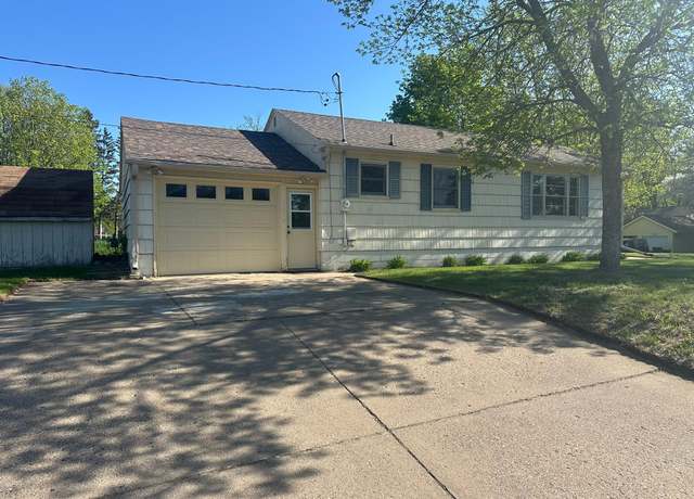 Property at 1222 SE 12th St, Brainerd, MN 56401, 2 beds, 1 bath