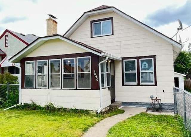 Property at 1040 Cumberland St, Saint Paul, MN 55117, 3 beds, 1 bath