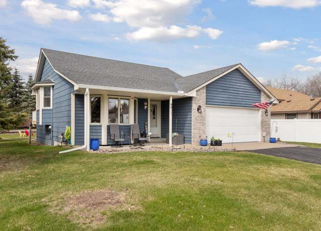Property at 4911 108th Ln NE, Blaine, MN 55014, 3 beds, 2 baths
