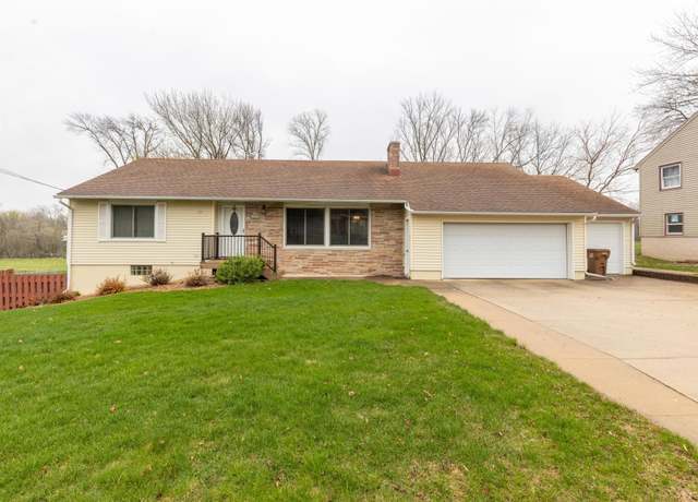 Property at 1505 16th St SW, Austin, MN 55912, 3 beds, 2 baths