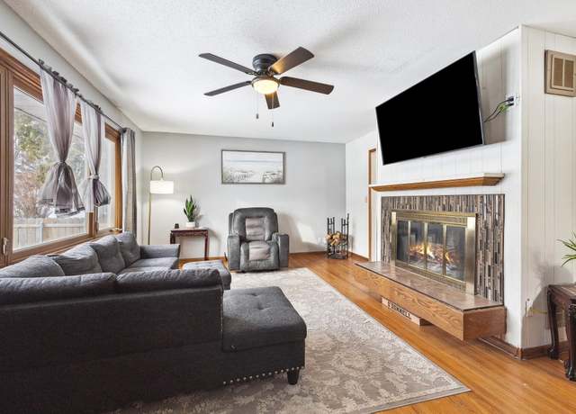 Property at 339 14th Ave S, South Saint Paul, MN 55075, 3 beds, 2 baths