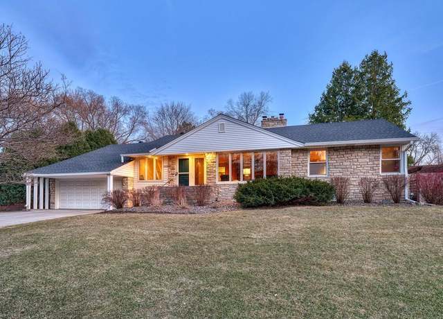 Property at 5109 Richmond Dr, Edina, MN 55436, 4 beds, 2 baths