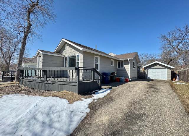 Property at 111 E Cherry Ave, Fergus Falls, MN 56537, 3 beds, 2 baths