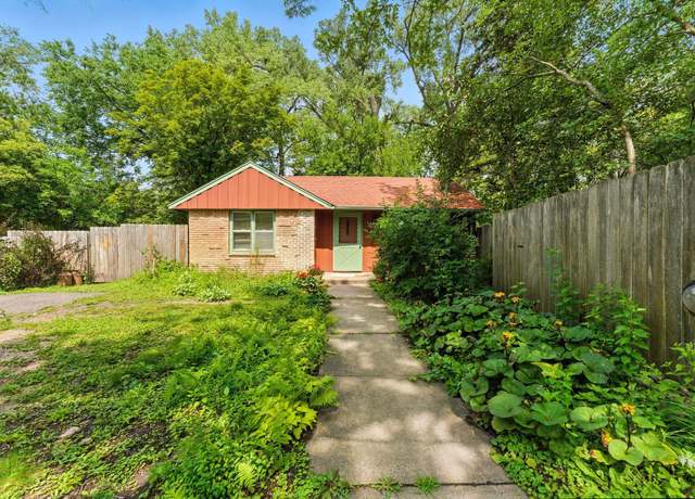 Property at 15404 Robinwood Dr, Minnetonka, MN 55345, 1 bed, 1 bath