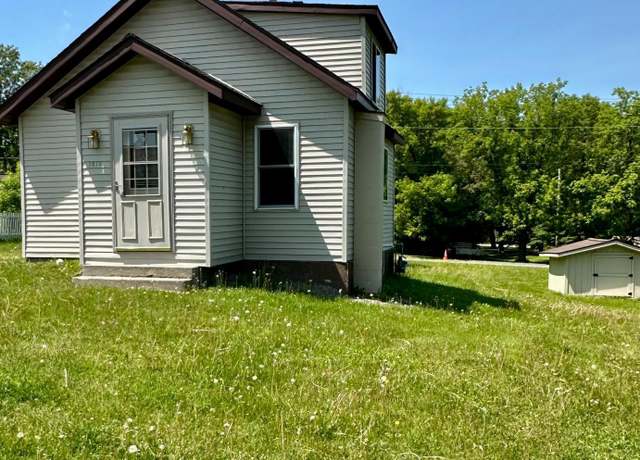 Property at 1810 3rd Ave E, International Falls, MN 56649, 1 bed, 1 bath