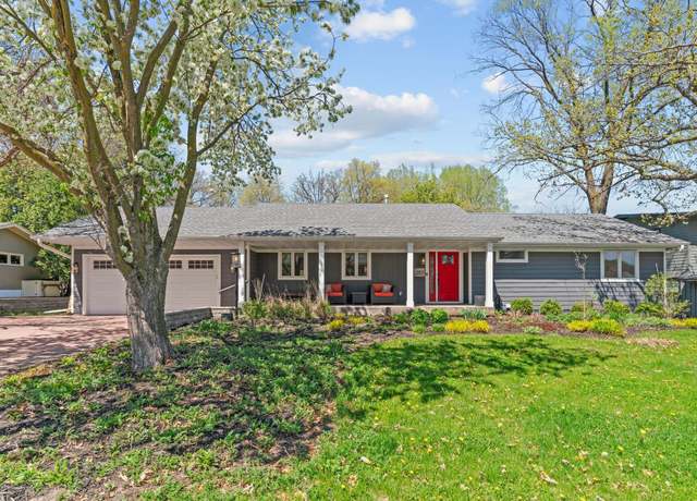 Property at 1813 Gramsie Rd, Arden Hills, MN 55112, 4 beds, 3 baths